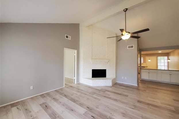 Building Photo - 19311 Lazy Valley Dr