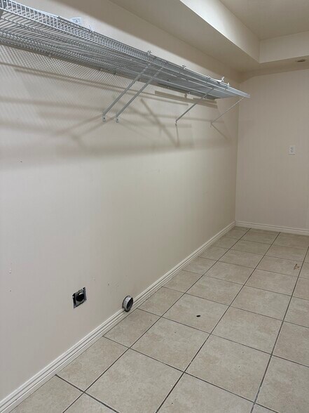 Laundry room with electric washer and dryer hookups - 12339 S Black Foot St