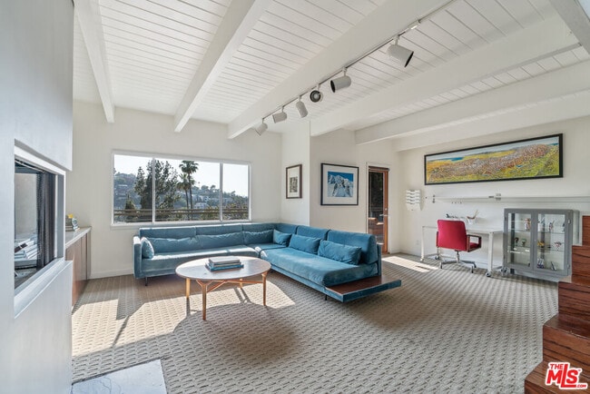 Building Photo - 2479 Lanterman Terrace