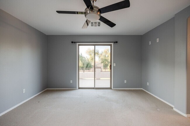 Building Photo - $3,500 For Lease Starting June 1, 2026 4 beds-2.5 Baths 2,421 Sq. Ft.  Amazing Gilbert 85298 Home...
