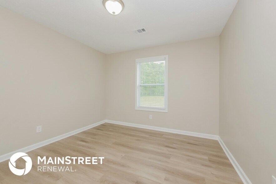 Building Photo - 210 Millstone Ct