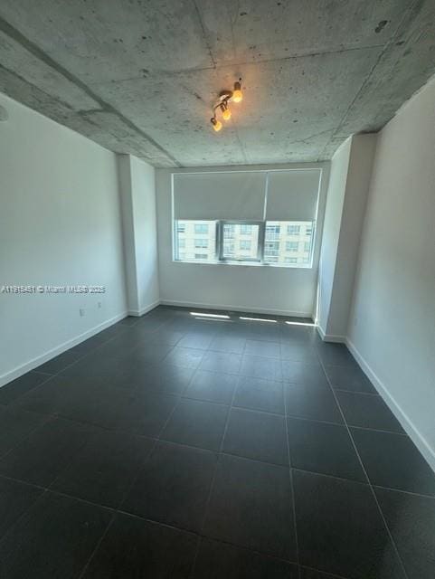 Building Photo - 3301 NE 1st Ave