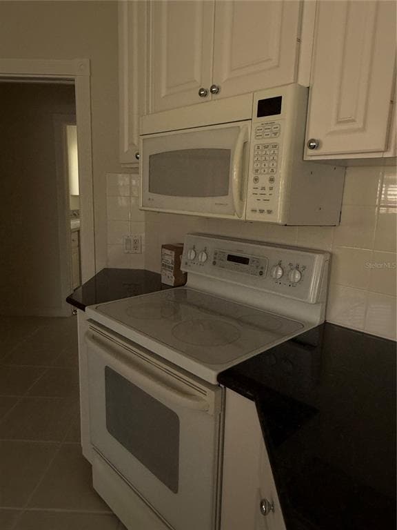 Building Photo - 7707 Pesaro Dr