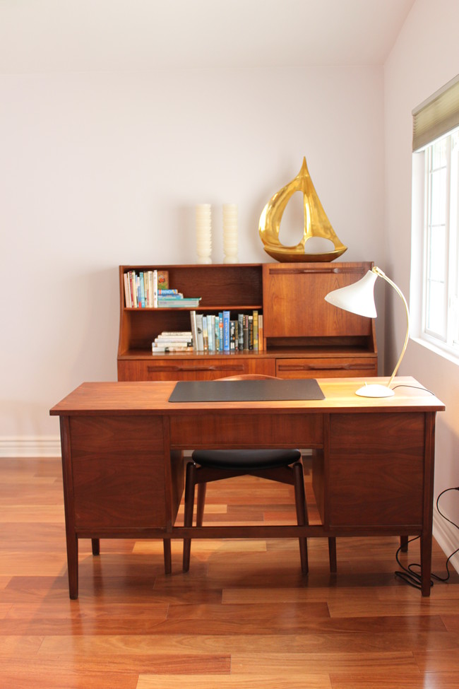 Master bedroom desk - 420 29th Pl