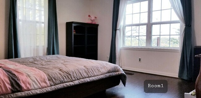 Building Photo - 4 bedroom 2 bath home, 2 car garage, SECLUDED AND PRIVATE, South FAY, 4 acres