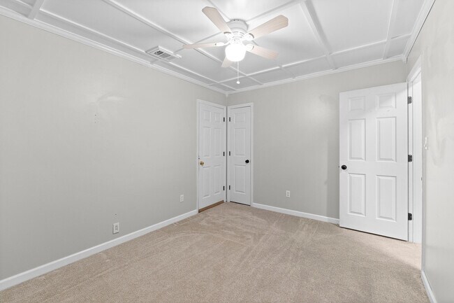 Building Photo - 315 Rabun Valley Ln