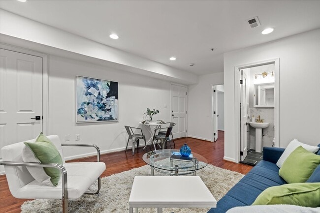 Building Photo - Stylish Trinidad 2BR/2BA Condo with Contemporary Upgrades and Skylights