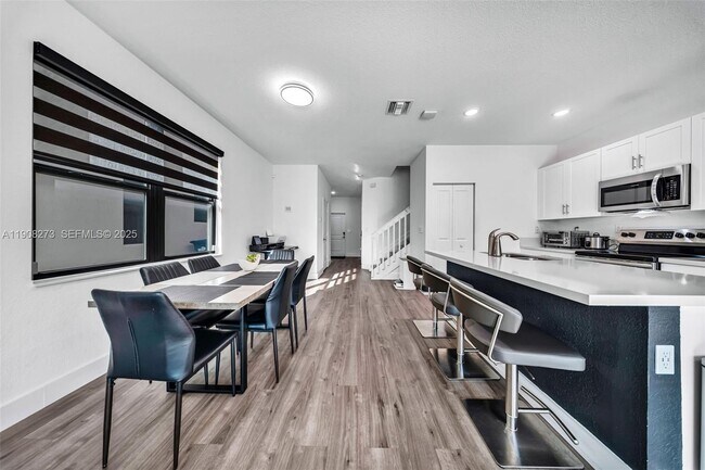 Building Photo - 24985 SW 107th Ct