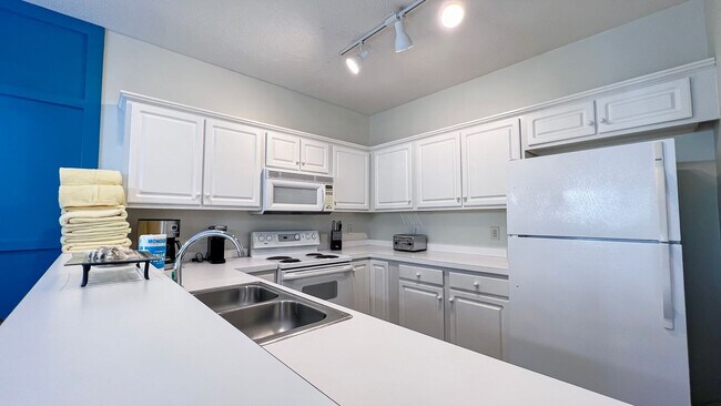 Building Photo - 1058 Sea Mountain Hwy