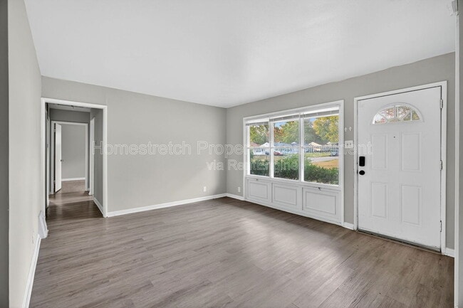 Building Photo - 1700 Dellwood Ct