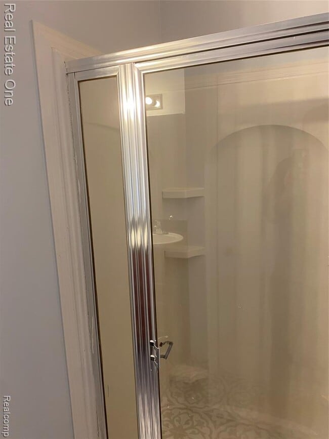 Building Photo - 39206 Silverthorne Bend