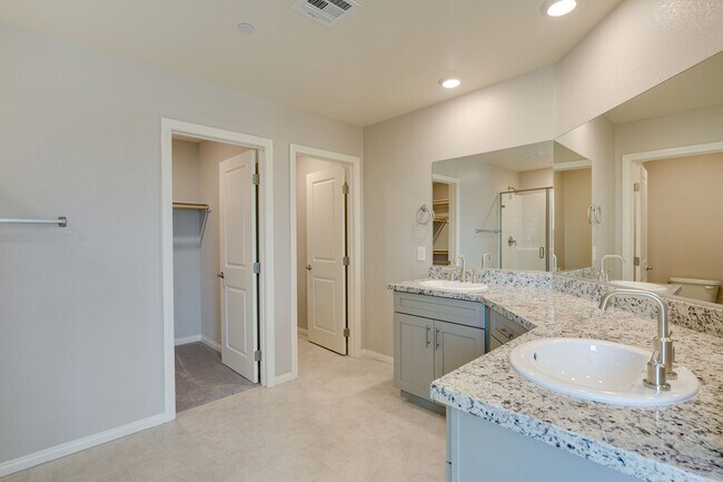 Building Photo - BEAUTIFUL 4BEDROOM 2.5 BATH HOME IN CADENCE * COMING SOON *