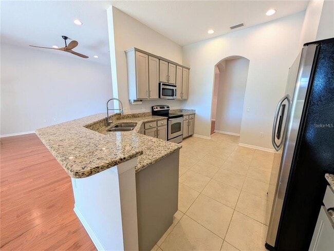 Building Photo - 5303 Moon Shell Dr