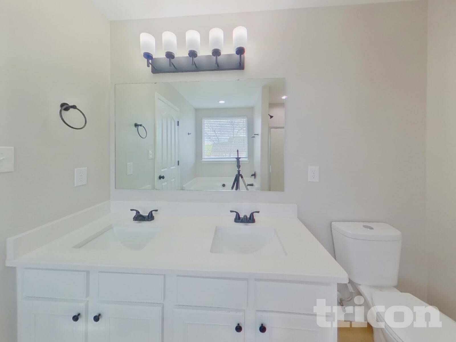 Building Photo - 8219 Belmont Stables Dr