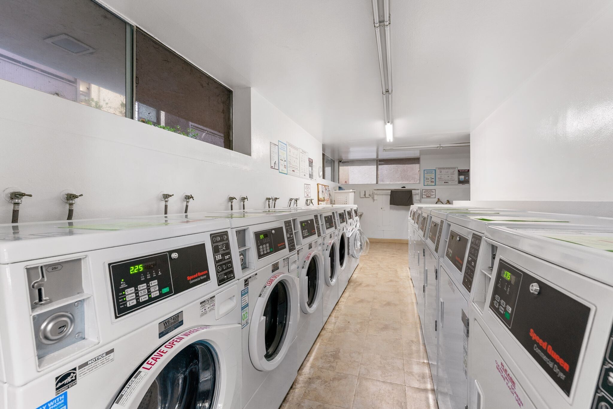 Building Photo - 8650 Gulana Ave