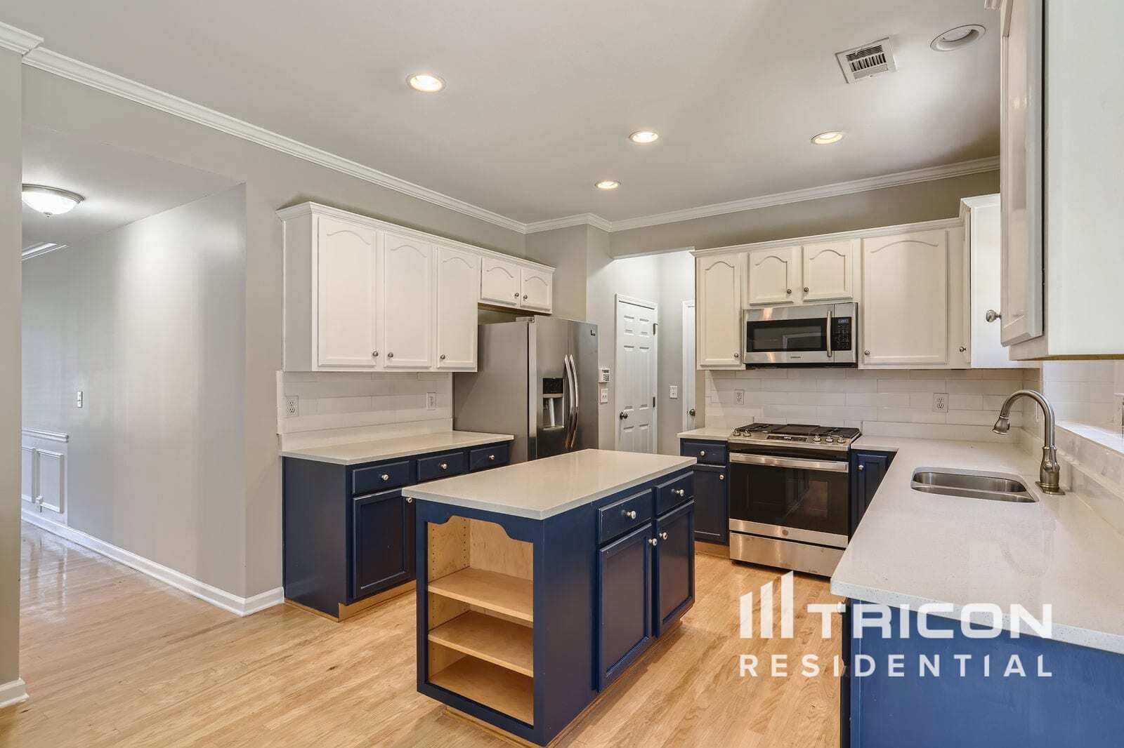 Building Photo - 206 Brightwater Dr