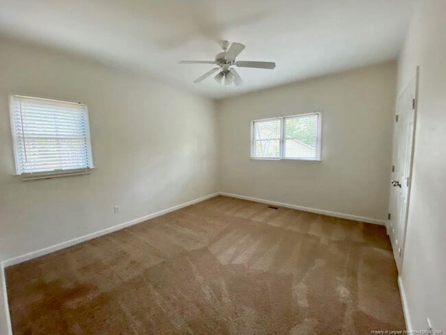 Building Photo - 420 Sugar Pine Dr