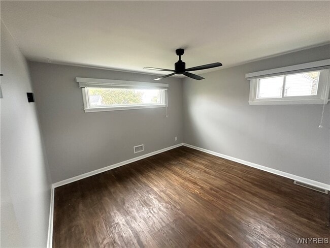 Building Photo - 6 Miami Pkwy