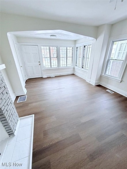 Building Photo - 3240 Sycamore Rd