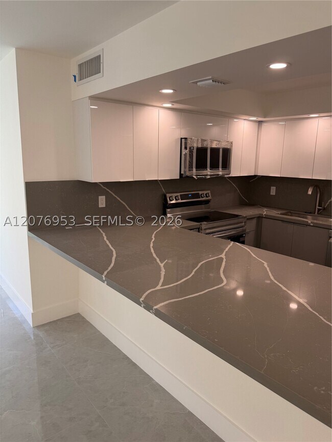 Building Photo - 801 Three Islands Boulevard