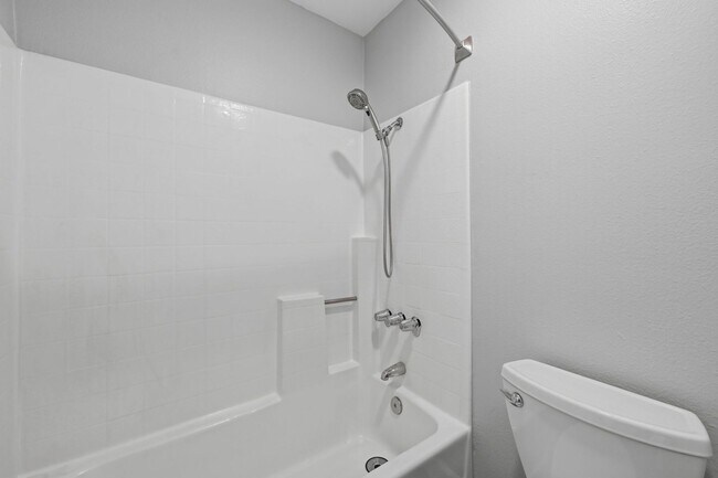 Building Photo - 4060 Rosenda Ct
