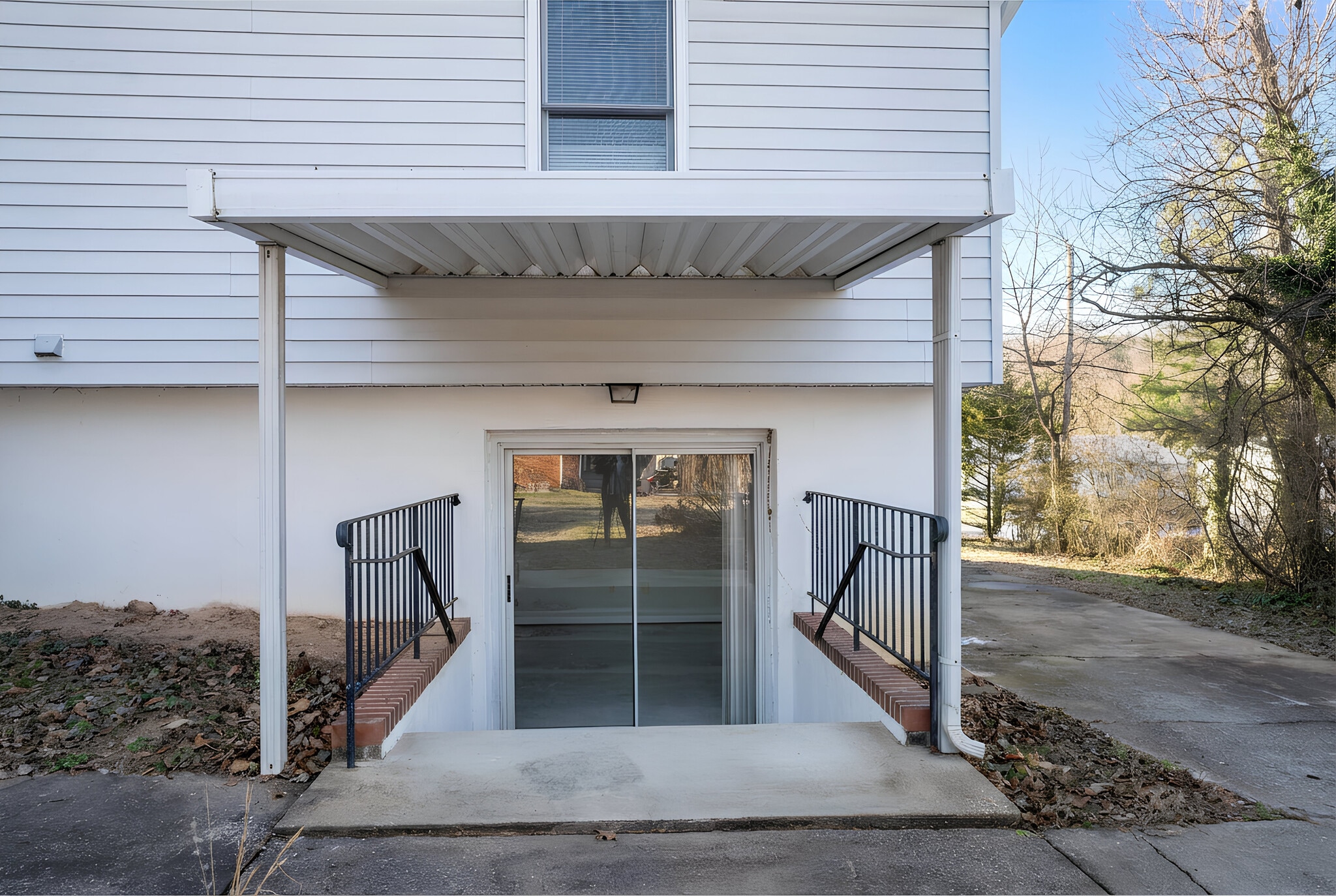 Building Photo - 8729 36th Ave