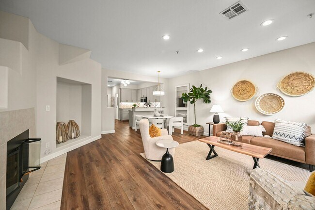 Building Photo - Bright and Spacious, 2BD/2.5BA, Two-Story Condo in Oak Creek in San Ramon- Available NOW!