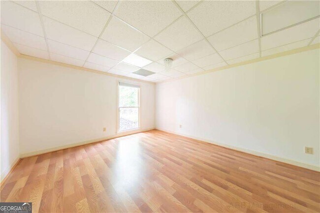 Building Photo - 2267 Bascomb Carmel Rd