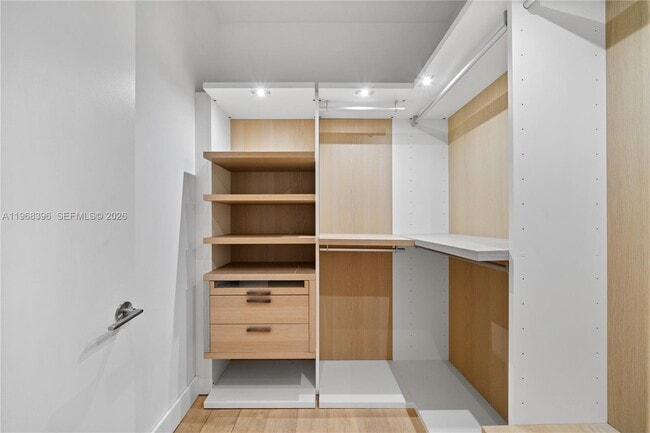 Building Photo - 102 24th St