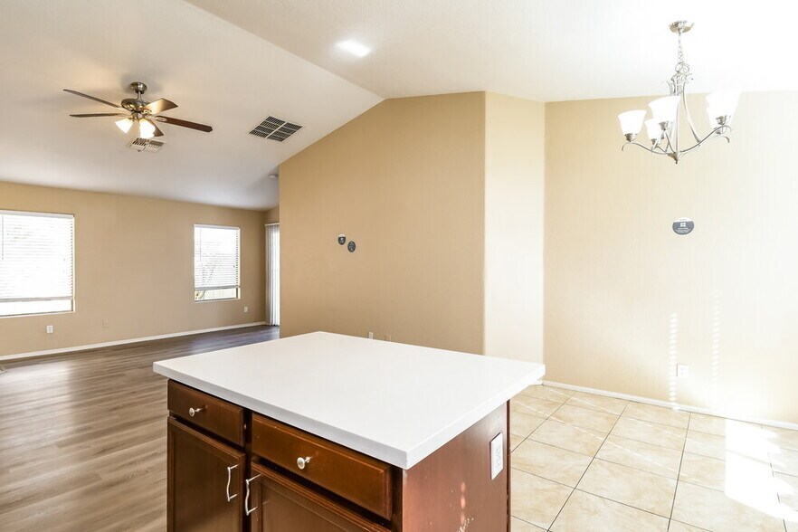 Building Photo - 28953 N Coal Ave