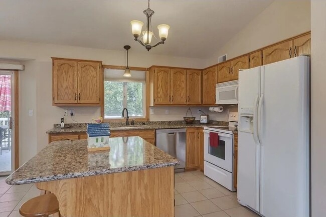 Building Photo - 1119 Cherrywood Ct