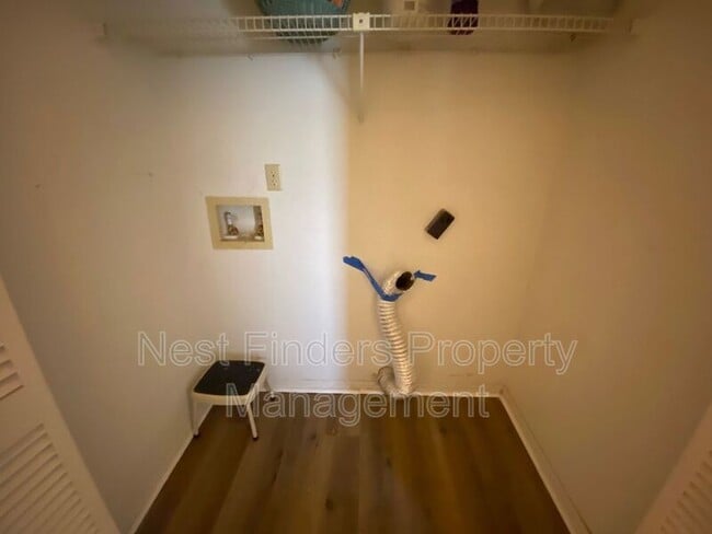 Building Photo - 11866 Ashbrook Cir N