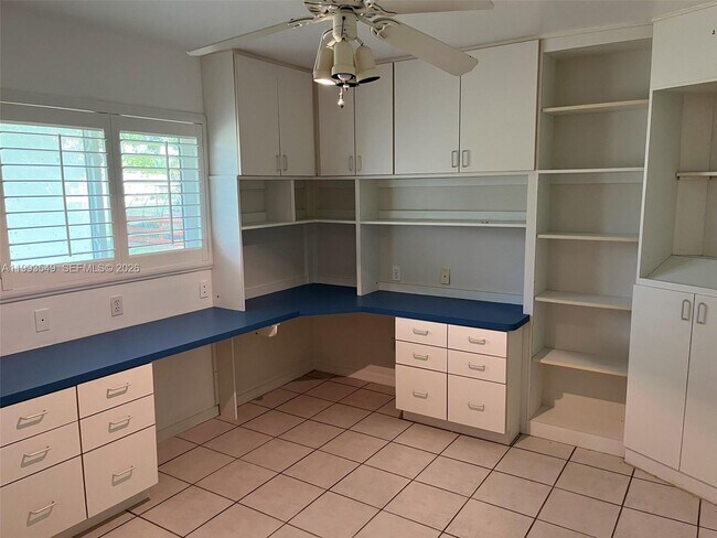 Building Photo - 4181 Silver Sword Ct