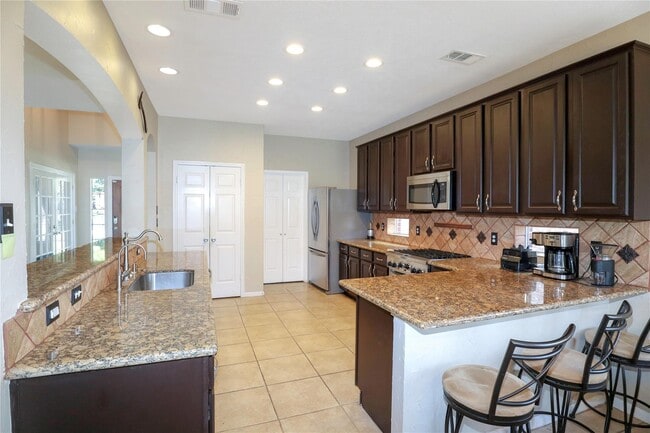 Building Photo - 23207 Olive Ridge Ct