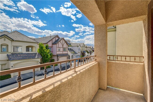 Building Photo - 9176 Worsley Park Pl