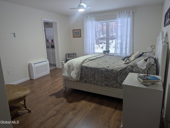 Building Photo - 134 Pickle Hill Rd