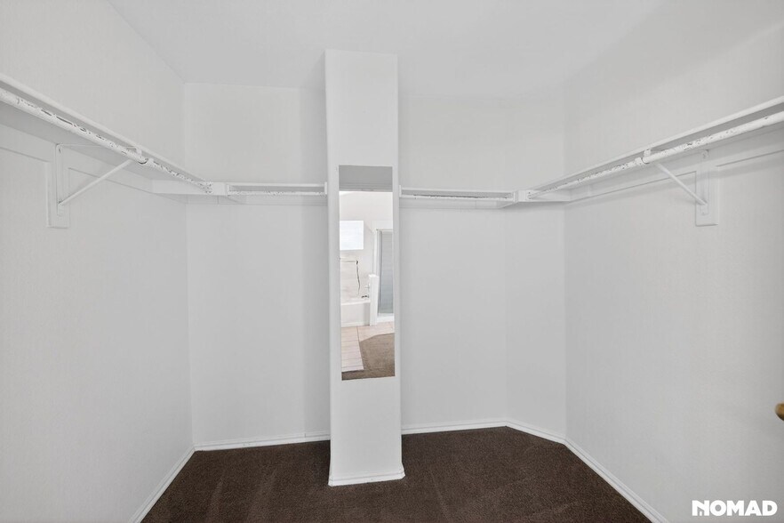 Building Photo - 18685 E Progress Pl