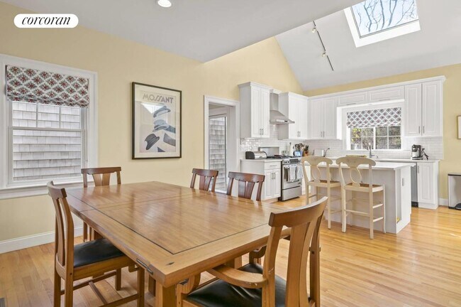 Building Photo - 26 Briarcroft Dr