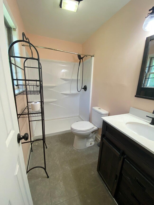Building Photo - 75 Briar Trail