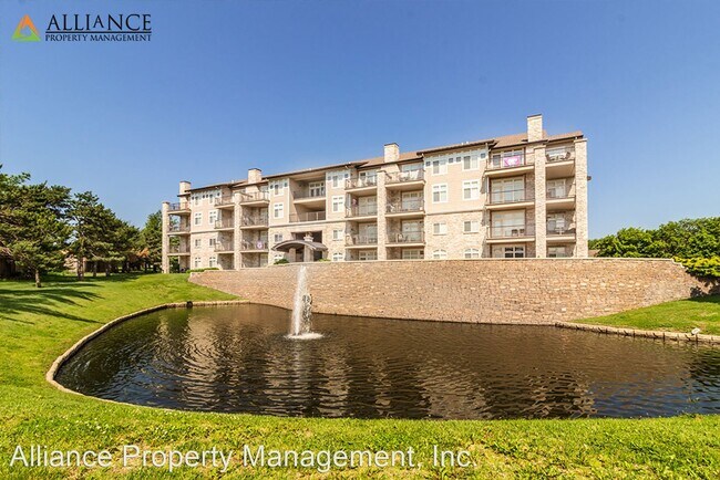 Building Photo - 2 br, 2 bath House - 2211 College Ave. #103