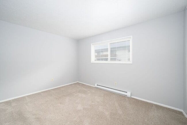 Building Photo - Remodeled 2 bedroom! $1000 VISA GIFTCARD AT MOVE IN!