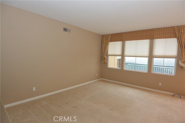 Building Photo - 50 Tidal Surf