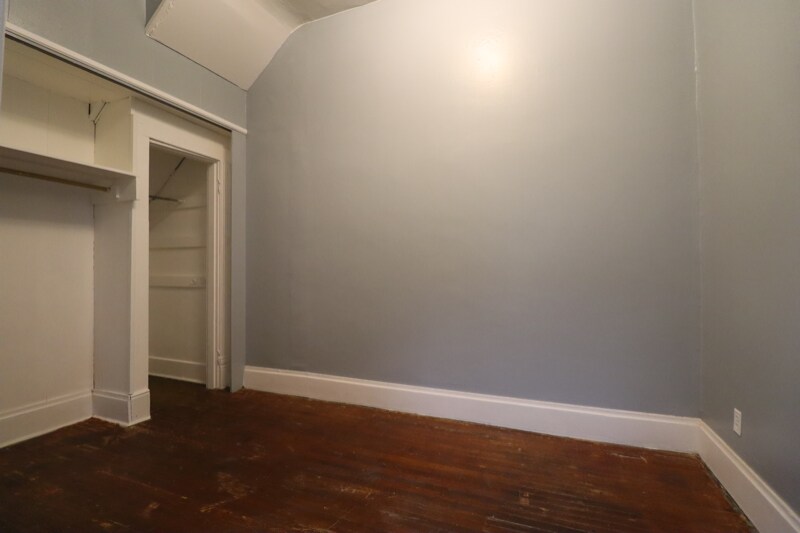 Building Photo - 1658 Iowa St