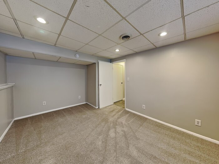 Building Photo - 1383 Muirfield Dr