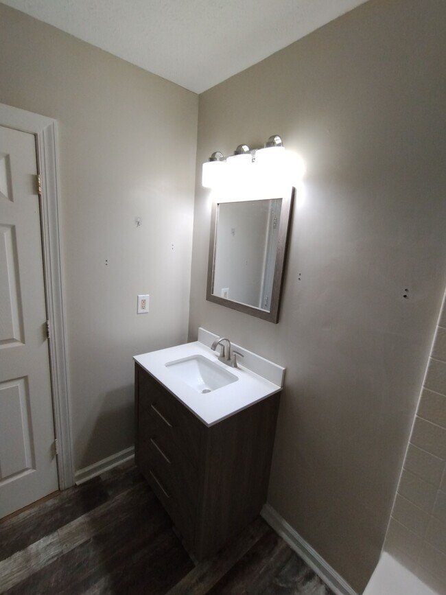 Building Photo - 820 State Rd S-38-225