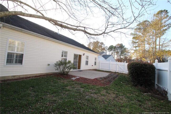 Building Photo - 8508 Neuse Garden Dr