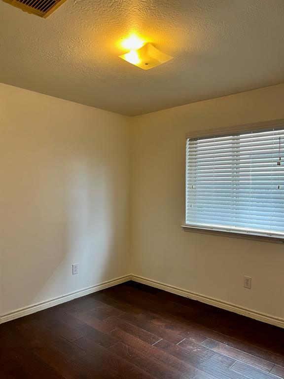 Building Photo - 13138 Woodvine Trail