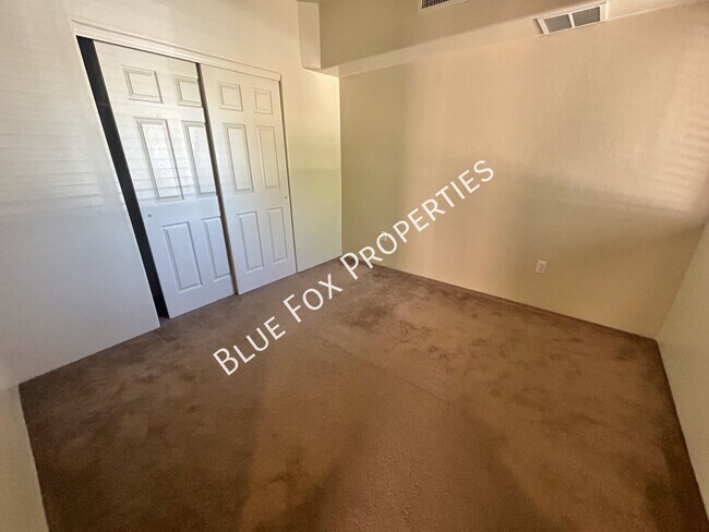 Building Photo - 5459 W Mosquito Dr