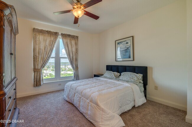 Building Photo - 3245 S Atlantic Ave