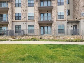 Building Photo - 2700 Old Denton Rd